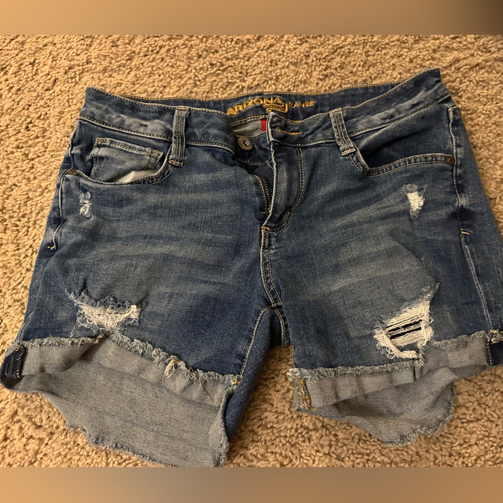 Arazona jean shorts